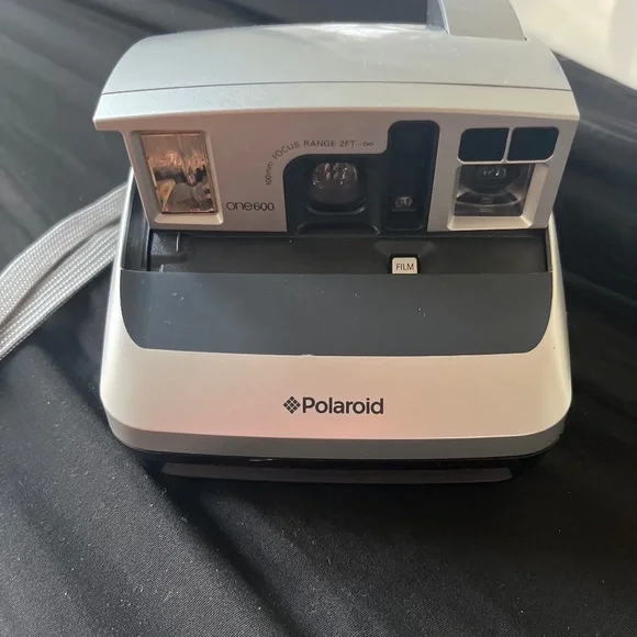 Appareil Photo Polaroid One 600 - Occasion - Fonctionne